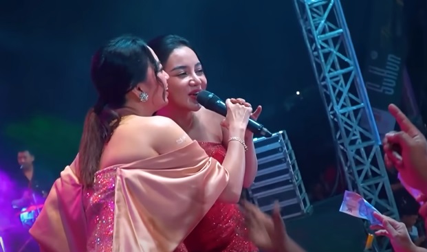 Lirik Lagu Iming-iming Versi Rena Movies (Cinta Bojone Uwong He He Ha Ha)