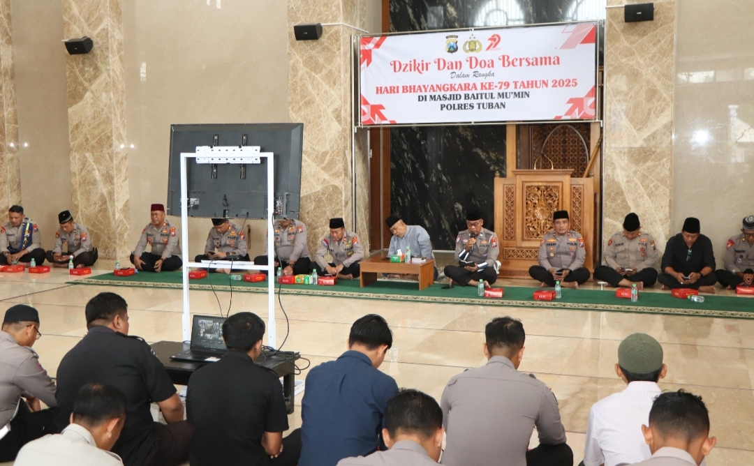 Dzikir dan Doa Bersama Warnai Peringatan HUT Bhayangkara ke-79 di Polres Tuban