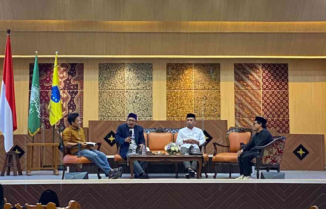 PMII Tuban Bedah Buku “Miyadi: Bocah Asongan Memimpin DPRD Tuban” di Gedung Dewan