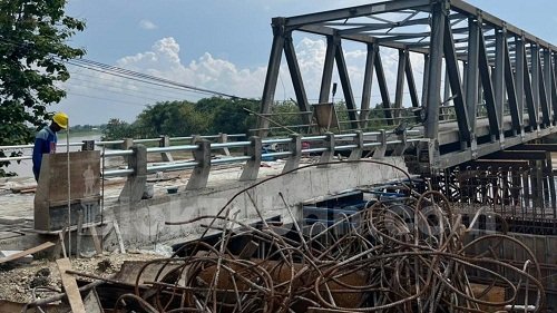 Alasan Jembatan Glendeng Tuban Molor dari Target, Tanah Tak Stabil dan Musim Hujan 