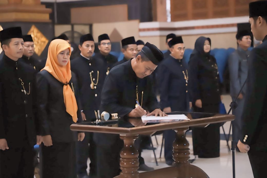 Bupati Tuban Lantik 36 Pejabat Baru, Upaya Maksimalkan Kinerja Pemerintahan