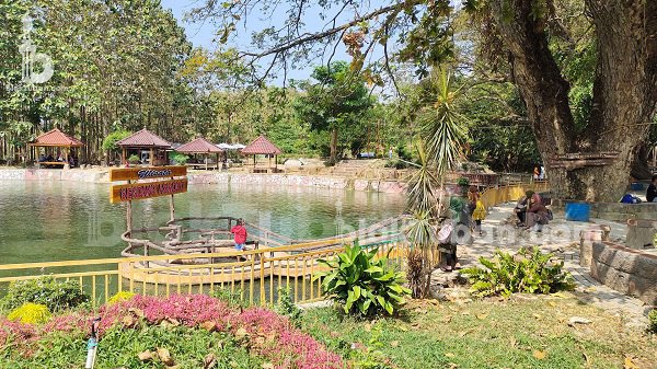 Pengelola Wisata Sendang Asmoro Tuban Keluhkan Penurunan Pengunjung di Momen Libur Lebaran 2024