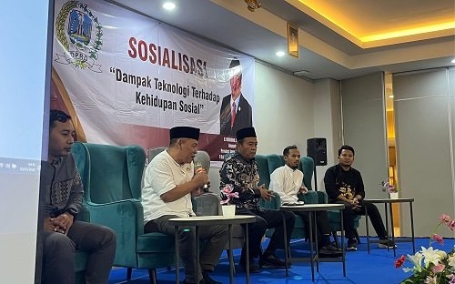 Pendamping PKH se Tuban Diajak Budiono untuk Edukasi Masyarakat Santun Bermedsos