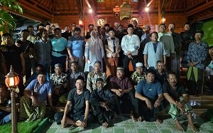 Kasatintelkam Polresta Tuban Temui Warga Socorejo, Upaya Redam Aksi ke Kantor PKB dan DPRD