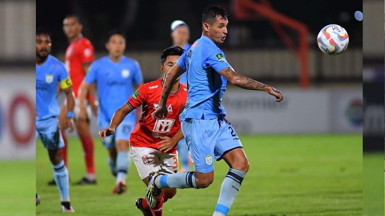 Starting Line Up Persela dan Malut United FC