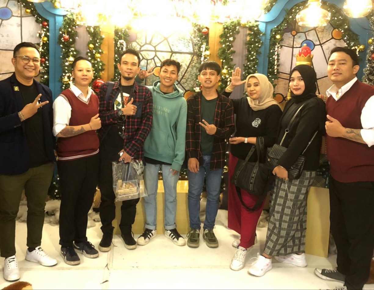 Seminggu Training Barista D'Konco Cafe Dapat Tantangan Grand Opening, Kini Belajar di Surabaya