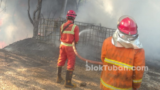 Tak Ada Legalitas, Pemilik Gudang Minyak yang Terbakar Diamankan Satreskrim Polres Tuban