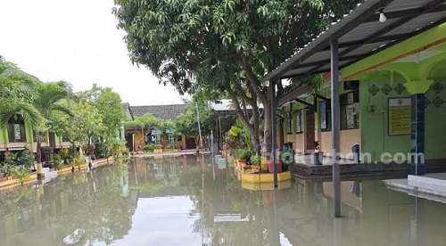 Cuaca Ekstrem Mengancam Jawa Timur: Waspadai Hujan Lebat, Banjir, dan Tanah Longsor