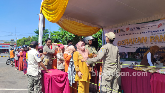 Gerakan Pangan Murah di Tuban, Telur dan Beras Paling Banyak Dicari