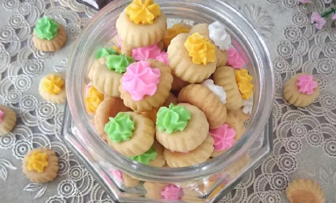 Resep Kue Kancing Kembang Gula, Nostalgia Jajanan Jadul di Momen Lebaran