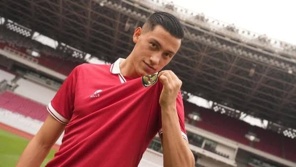 Jay Idzes, Bek Tangguh dari Klub Serie-B Italia