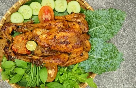 Resep Ingkung Ayam Kampung Panggang, Hidangan Istimewa Bikin Perut Puas
