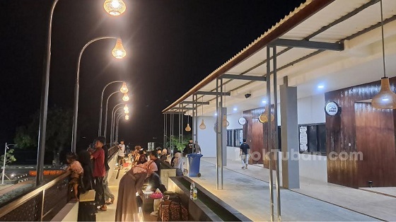 Petugas Parkir Tuban Abirama Cat Calling Pengunjung, Dinas Terkait Diam