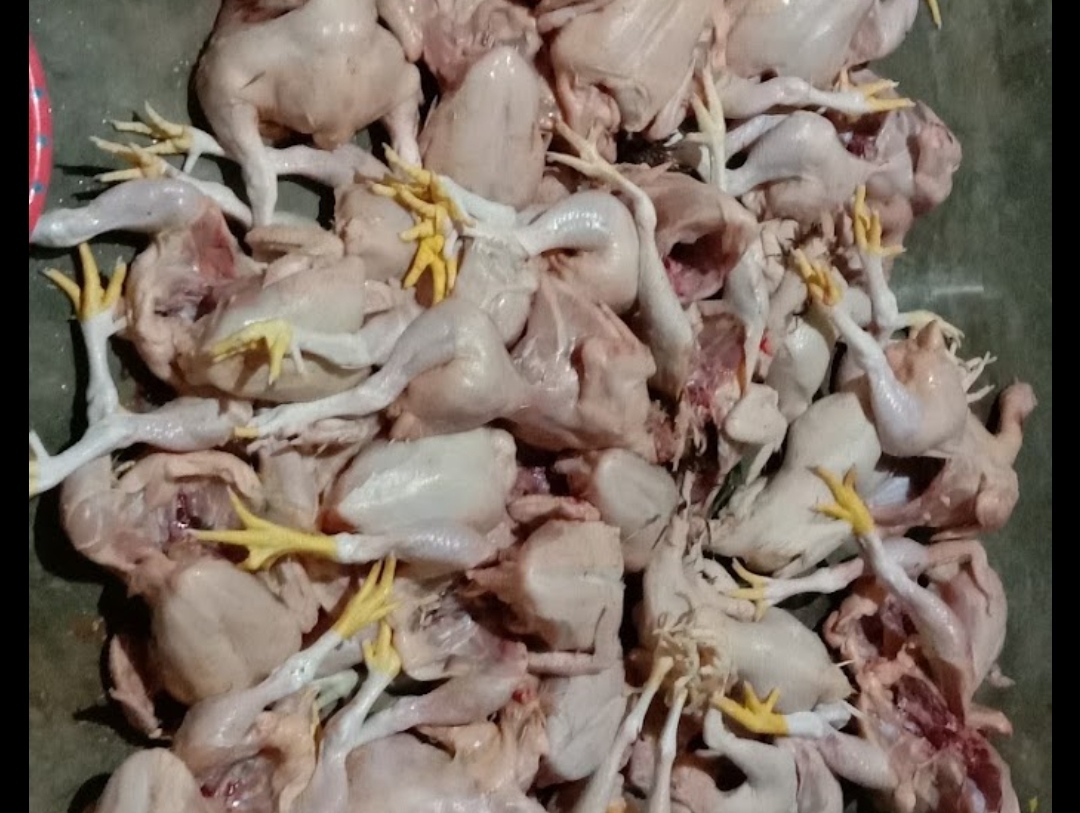 Harga Daging Ayam Ras di Tuban Melonjak Jadi Rp41.500/Kg, Tomat Rp22.500/Kg