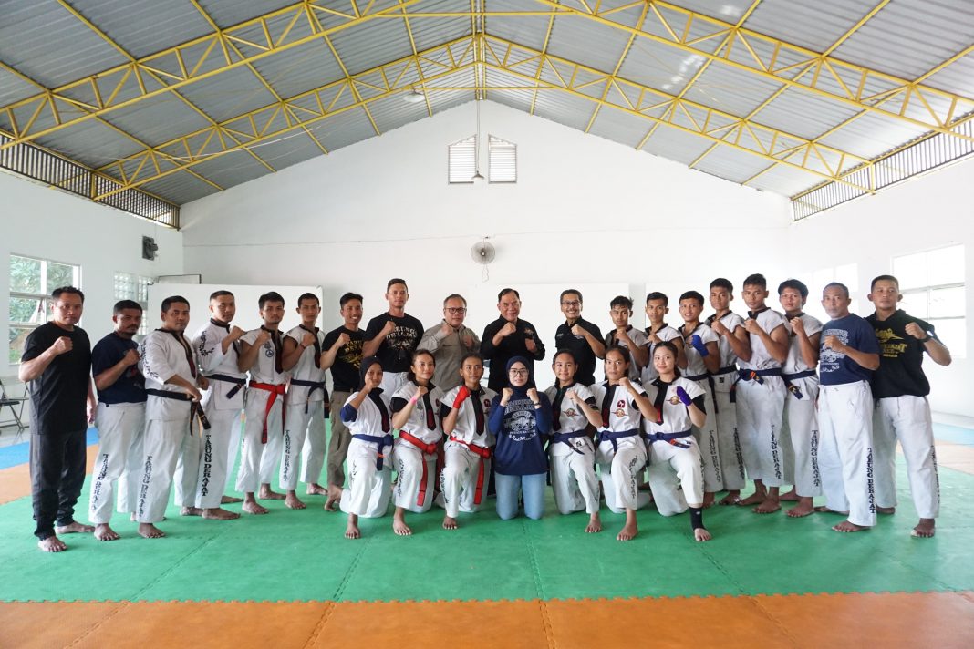 Sembilan Atlet Tarung Derajat Jatim Lolos Seleksi PON 2024