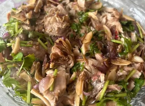 Resep Ayam Rebus Siram Minyak Bawang, Lauk Enak Anti Numpuk Cucian Piring