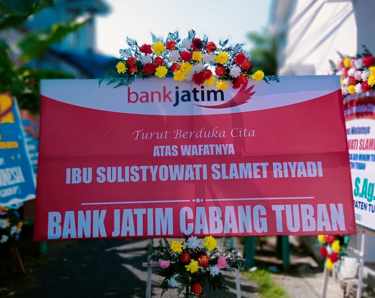 Kenapa Harus Pilih bloKembang untuk Karangan Bunga Anda?
