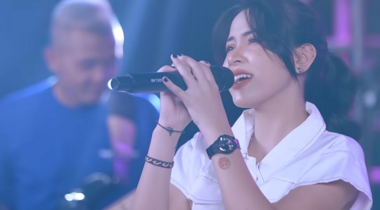 Lirik Lagu Lestari: Rasa Tresna Kang Sejati – Cover Sasya Arkhisna