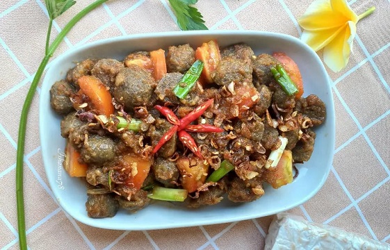 Resep Oseng Bakso Tempe, Masak Hemat Akhir Bulan