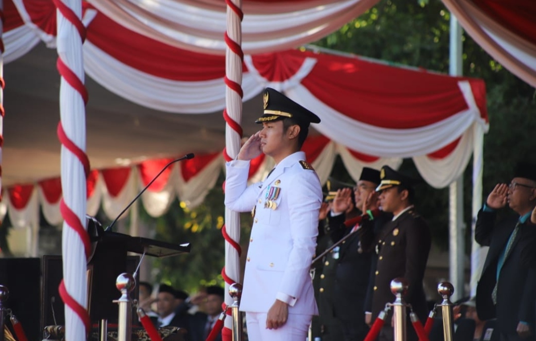 Upacara HUT KE-79 RI di GOR Tuban, Mas Lindra: Lebih Dekat Dengan Warga