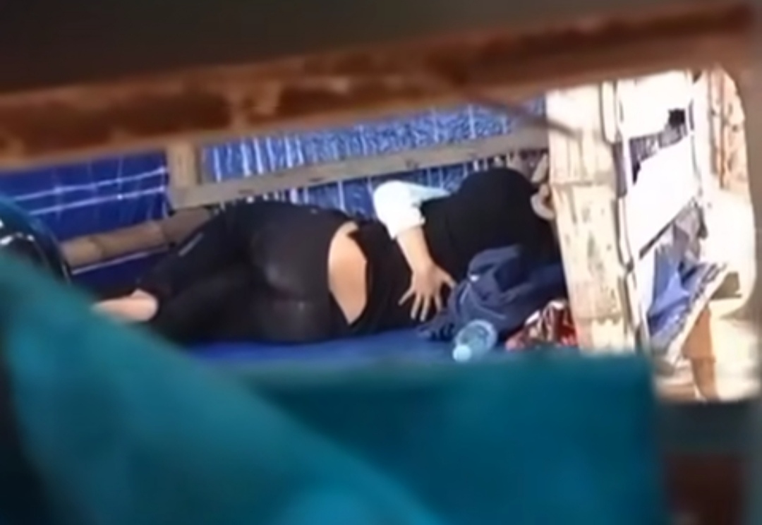 Video Dua Sejoli Berpelukan di Gubuk Pantai Tuban Viral di Media Sosial