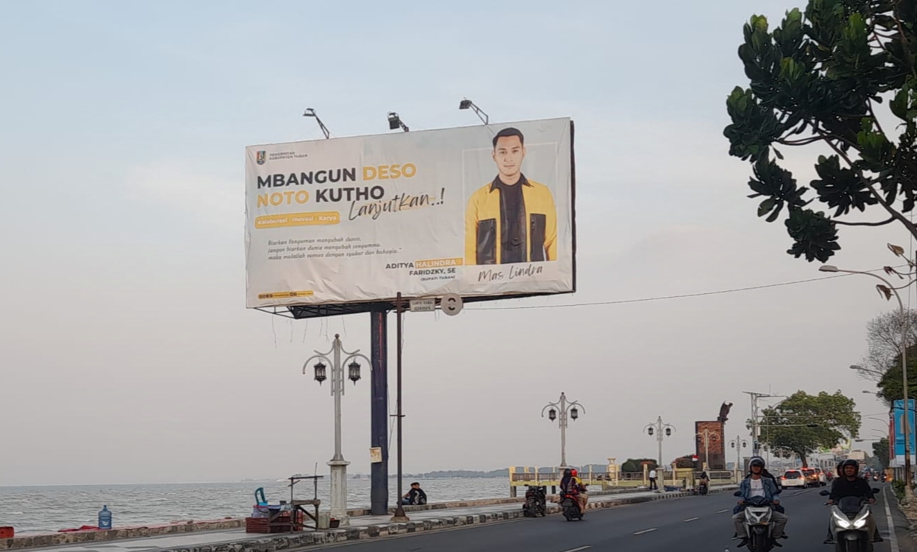 Bawaslu Anggap Pjs Bupati Tuban Lambat Tangani Ratusan Baliho Petahana yang Masih Terpampang
