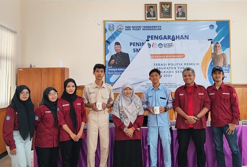 Jelang Pilkada 2024, Dosen Prodi Ilmu Politik UNIROW Tuban Gelar Sosialisasi