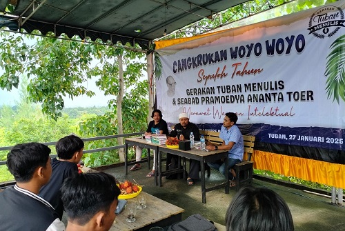 Cangkrukan Woyo-Woyo: Merayakan Sepuluh Tahun GTM dan Seabad Pramoedya Ananta Toer