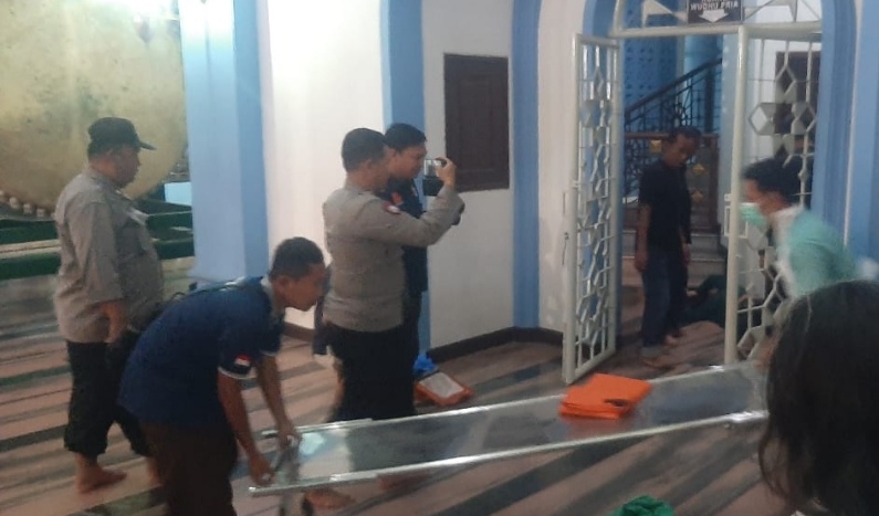 Duka di Serambi Masjid Agung Tuban, Pengemis Ditemukan Tak Bernyawa
