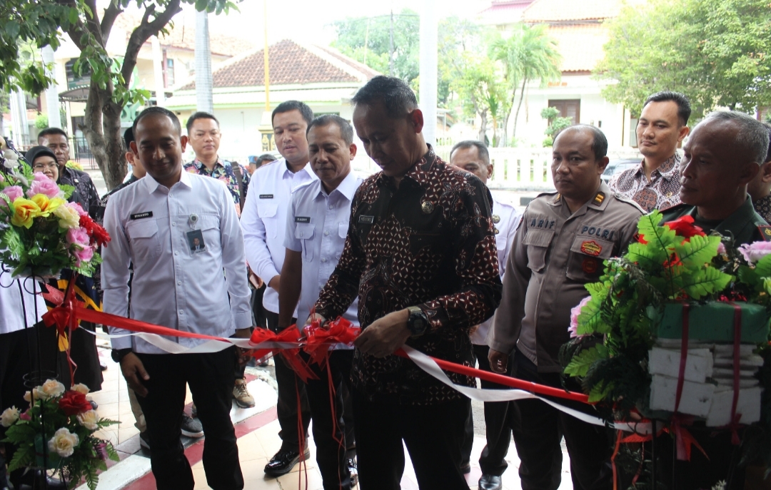 Pertama di Jatim, Kakanwil Ditjenpas Resmikan PKBM di Lapas Tuban