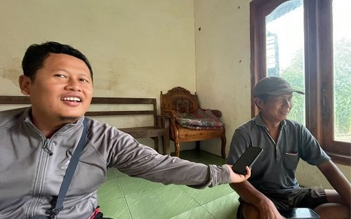 Alasan Tak Bisa Tanda Tangan, Tunanetra di Tuban...