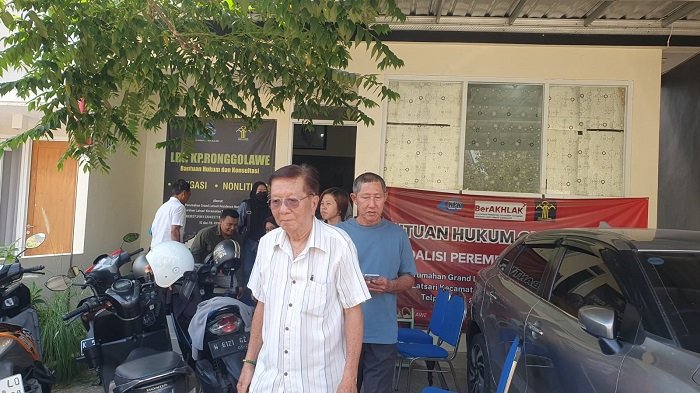 Didampingi LBH KP Ronggolawe, Umat Klenteng Tuban Lapor...