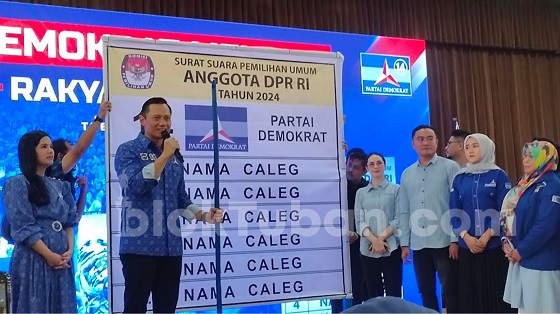 Kampanye di Tuban, AHY Ajak Simpatisan Menangkan Partai Demokrat di Pemilu 2024