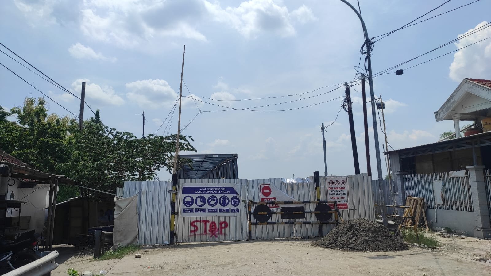 Video Suasana Sekitar Jembatan Glendeng Tuban di 2024