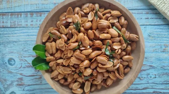 Resep Kacang Bawang Daun Jeruk Buat Camilan Gurih untuk Suguhan Meja