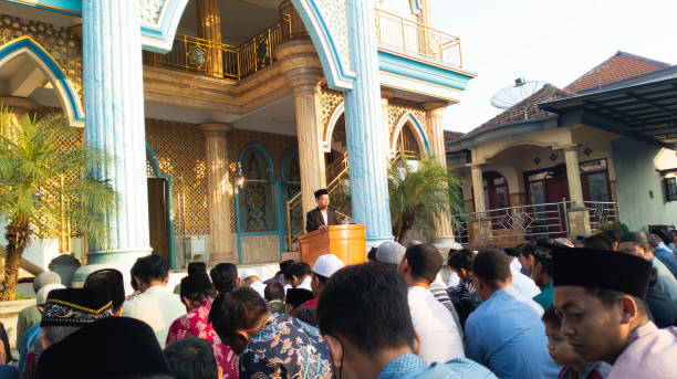 Urutan Tata Cara Salat Idulfitri, Ini Bacaan Niatnya