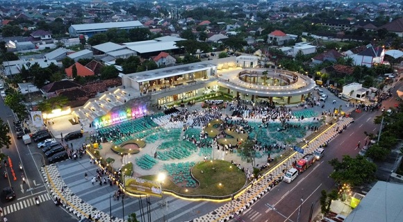 View Megahnya Rest Area Tuban Abhirama Tampak dari Udara