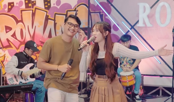 Lirik Lagu Demi Kowe Dinyanyikan Happy Asmara Feat Gilga Sahid Tembus Jutaan View