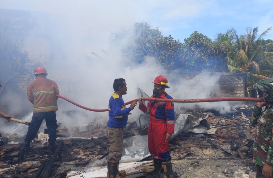 Rumah Petani di Tuban Ludes Terbakar, Api Diduga dari Tungku Masak