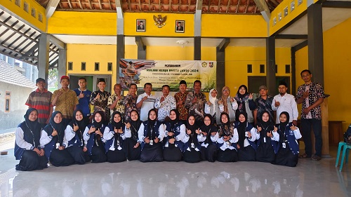 KKN UAI Tuban: Membangun Desa Ngarum Lewat Program Pemberdayaan dan Pelatihan