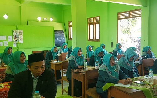 Mahasiswa Pascasarjana UAI Tuban Dorong Pengelolaan RA yang Berkualitas melalui Workshop
