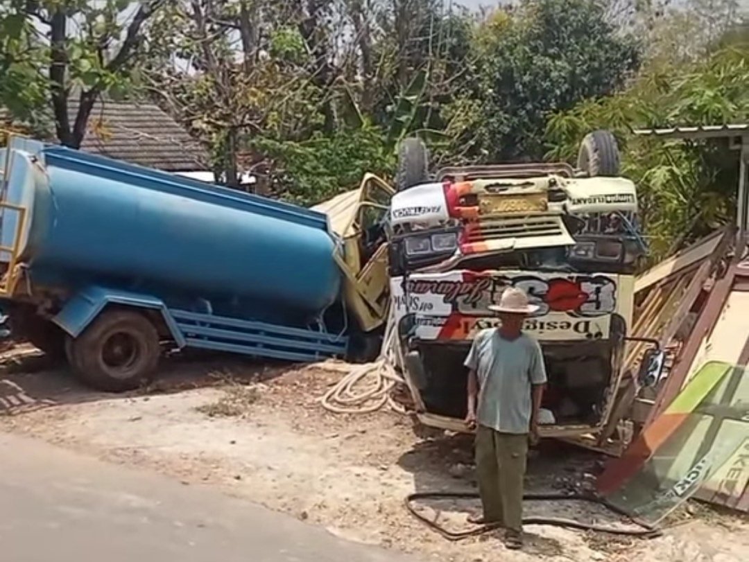 Kecelakaan Dua Truk Tangki di Turunan Tajam Tuban, Rem Blong Diduga Penyebabnya
