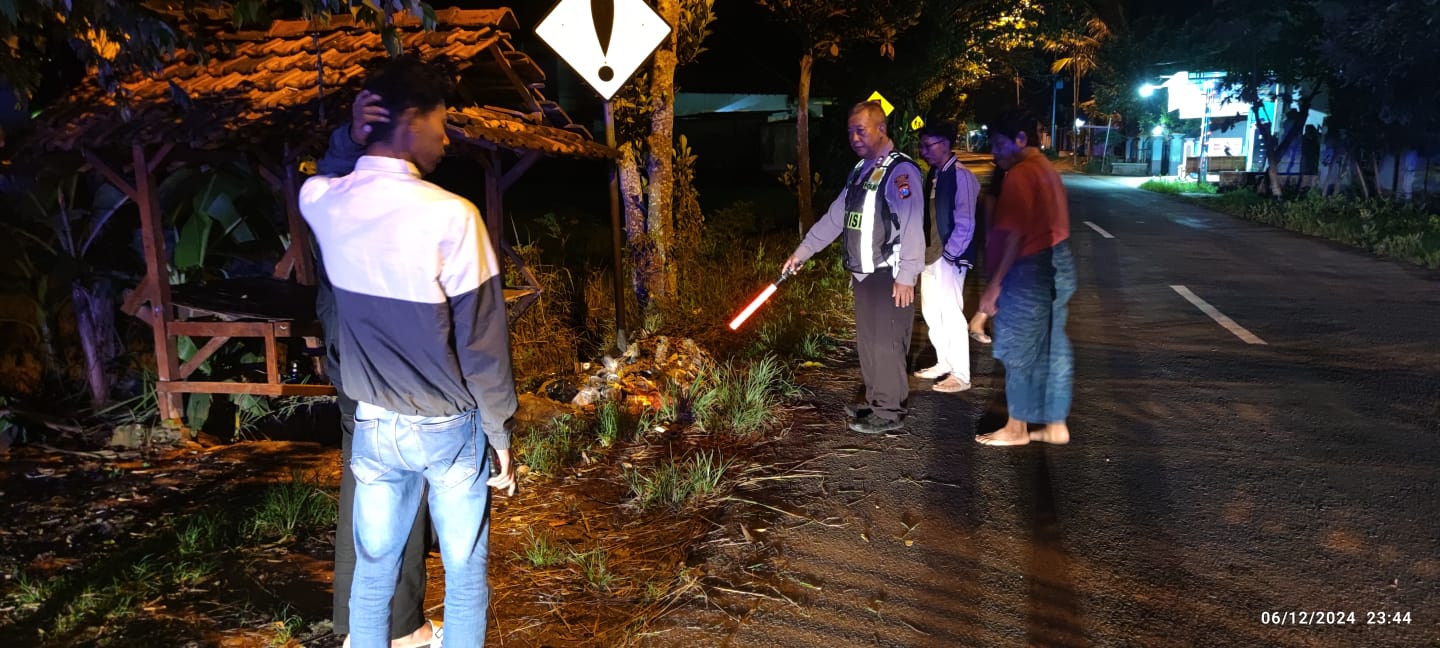 Pemotor Tewas Usai Tabrak Pejalan Kaki di Tuban