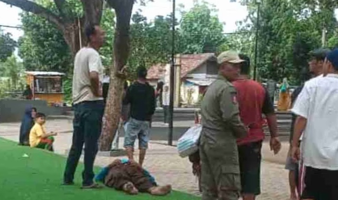 Penjual Es Tewas di Taman Abhipraya Tuban, Diduga Kena Serangan Jantung