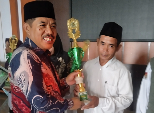 Luar Biasa! MI Musthofawiyah Raih Predikat MI Terbaik 1 dalam Bidang SMART