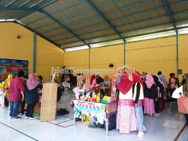 Peran Matematika dalam Menumbuhkan Kewirausahaan Mahasiswa