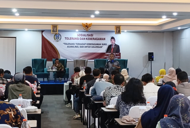 Budiono, Anggota DPRD Provinsi Jatim Ajak Tanamkan Tolerasi...