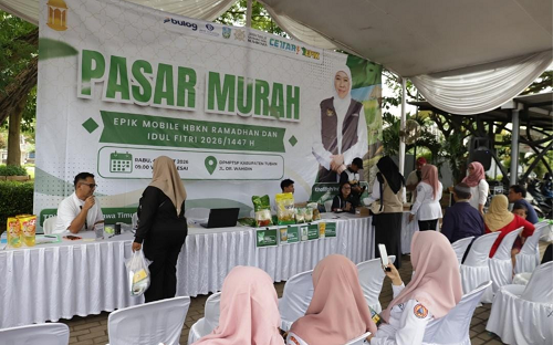 Bupati Lindra Pastikan Stok Pangan Tuban Aman, Warga...