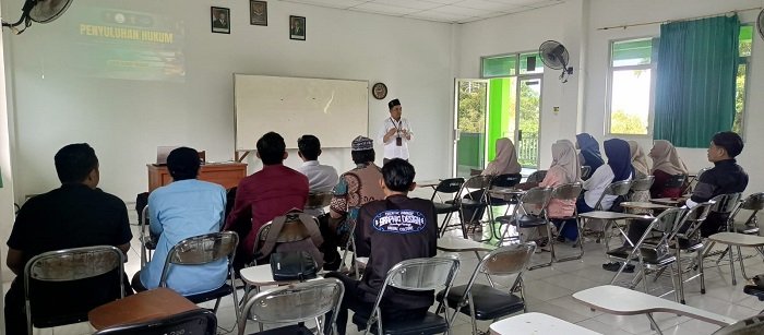 Angkat Kasus-Kasus Viral saat Diskusi Hukum : Masih...