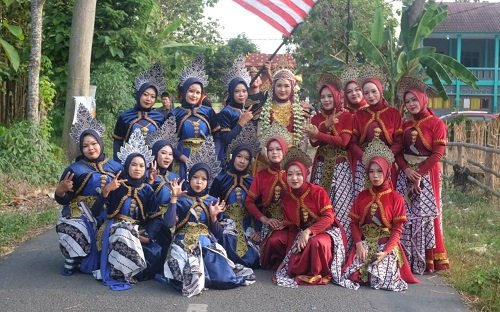 Al-Hikmah Carnival Anniversary: Karnaval Santri, Memperkuat Nilai Pendidikan Dan Kebudayaan Negeri